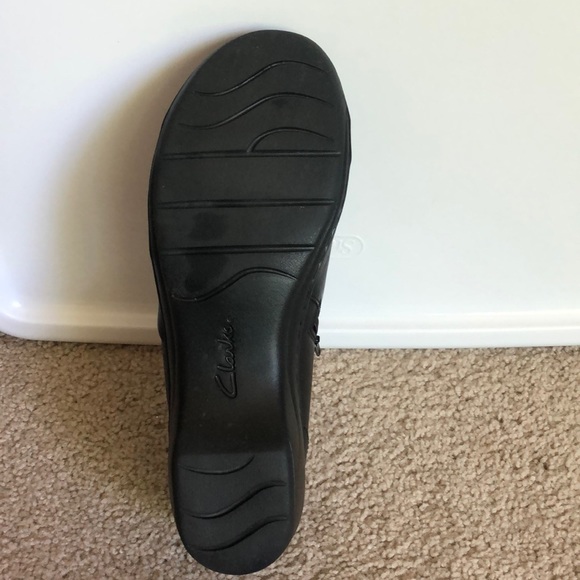 Clarks Collection - Picture 3 of 5